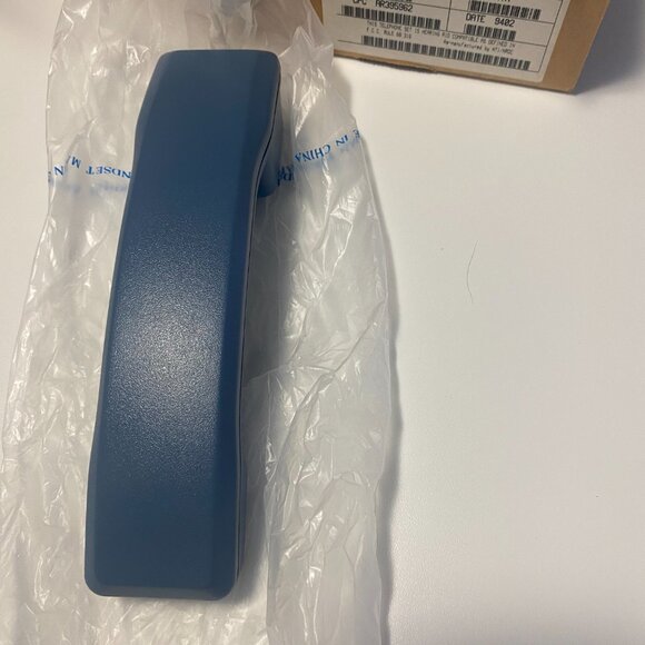 Blue Telephone - Picture 6 of 10